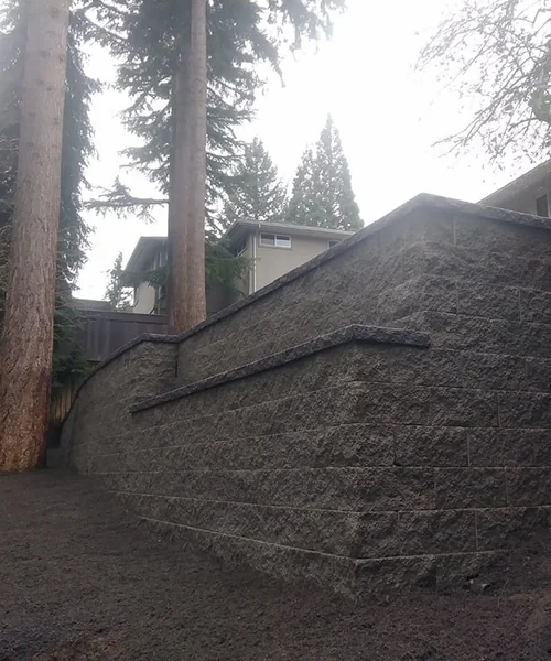 Retaining wall in Bellevue, Red Roses Landscaping 1 LLC